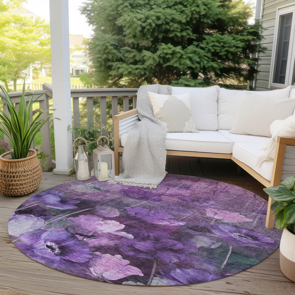 Homeroots 3' Beige Taupe Floral Washable Area Rug For Indoor And Outdoor Spaces - Stylish And Durable Design 8' Round Polyester 578276