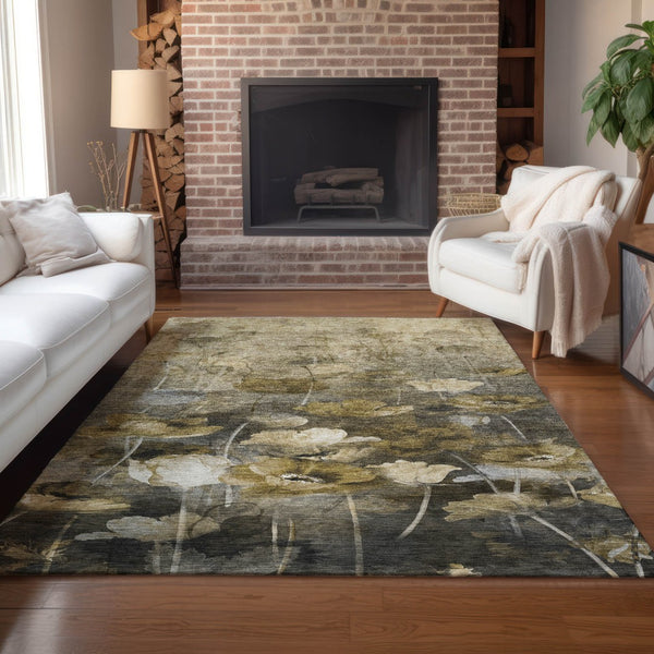 Homeroots 3' Beige Taupe Floral Washable Area Rug For Indoor And Outdoor Spaces - Stylish And Durable Design 3' X 5' Polyester 578280