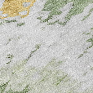 Homeroots 3' Artichoke Green Abstract Indoor Outdoor Area Rug – Stylish, Washable, And Stain Resistant Design 8' Round Polyester 578288