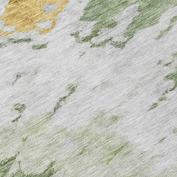 Homeroots 3' Artichoke Green Abstract Indoor Outdoor Area Rug – Stylish, Washable, And Stain Resistant Design 8' Round Polyester 578288