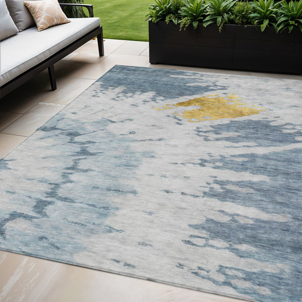 Homeroots 3' Artichoke Green Abstract Indoor Outdoor Area Rug – Stylish, Washable, And Stain Resistant Design 5' X 8' Polyester 578293