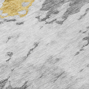 Homeroots 3' Artichoke Green Abstract Indoor Outdoor Area Rug – Stylish, Washable, And Stain Resistant Design 8' Round Polyester 578300