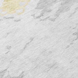 Homeroots 3' Artichoke Green Abstract Indoor Outdoor Area Rug – Stylish, Washable, And Stain Resistant Design 8' Round Polyester 578312