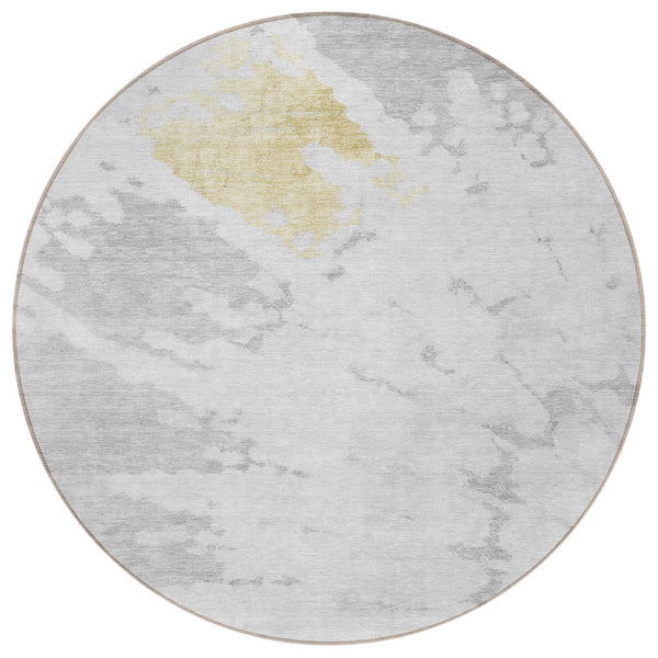 Homeroots 3' Artichoke Green Abstract Indoor Outdoor Area Rug – Stylish, Washable, And Stain Resistant Design 8' Round Polyester 578312