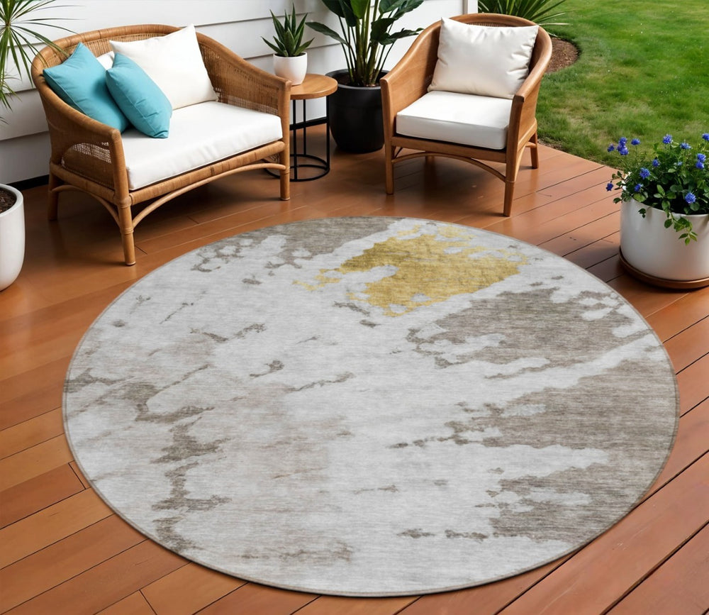 HomeRoots 5' Stylish Taupe Khaki and Ivory Abstract Washable Area Rug for Indoor and Outdoor Versatility 8' Round 578318