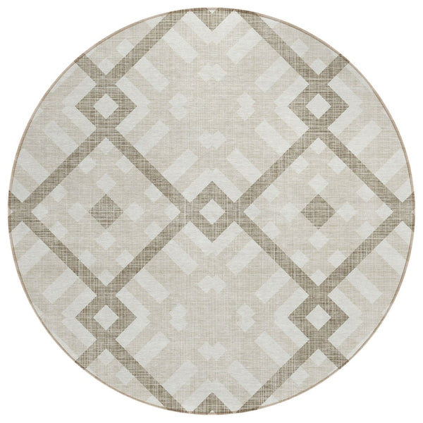 HomeRoots 5' Washable Geometric Area Rug in Beige Tan and Ivory for Indoor and Outdoor Style & Durability 8' Round 578372