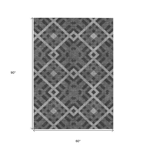 Homeroots 3' Artichoke Green Geometric Washable Area Rug - Perfect For Indoor And Outdoor Spaces, Durable Design 5' X 8' Polyester 578377