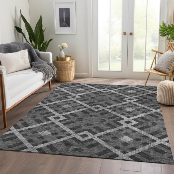 Homeroots 3' Artichoke Green Geometric Washable Area Rug - Perfect For Indoor And Outdoor Spaces, Durable Design 9' X 12' Polyester 578380