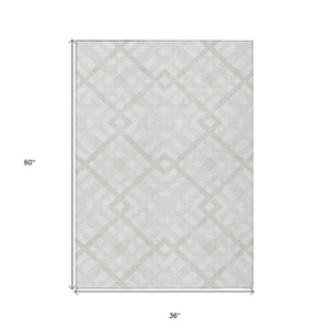 Homeroots 3' Artichoke Green Geometric Washable Area Rug - Perfect For Indoor And Outdoor Spaces, Durable Design 3' X 5' Polyester 578394