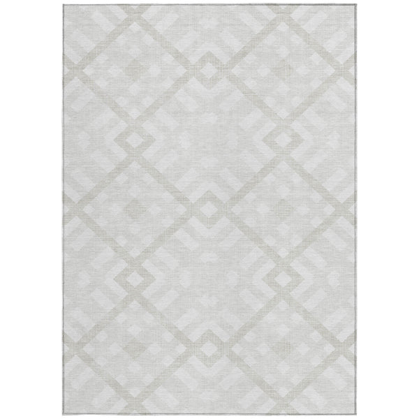 Homeroots 3' Artichoke Green Geometric Washable Area Rug - Perfect For Indoor And Outdoor Spaces, Durable Design 8' X 10' Polyester 578397