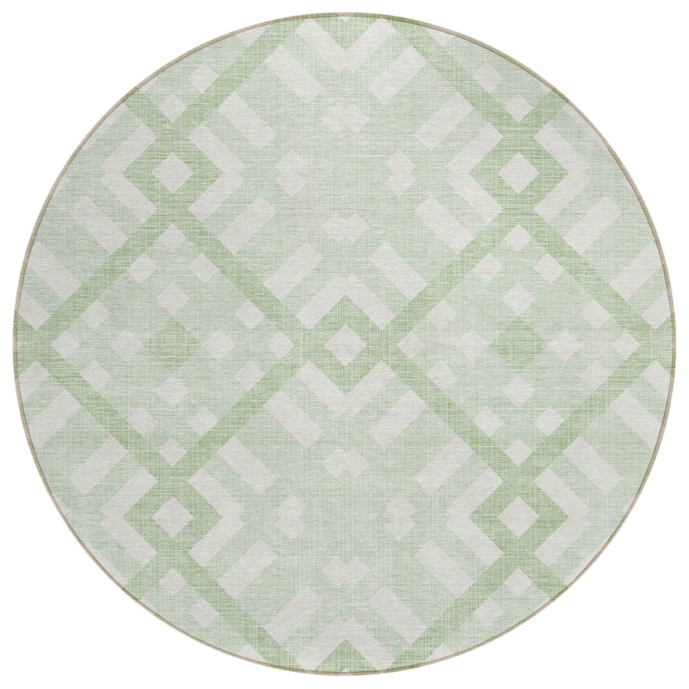 HomeRoots 5' Mint Green and Ivory Geometric Area Rug - Stylish, Washable, Indoor-Outdoor Versatility for Any Space 8' Round 578402