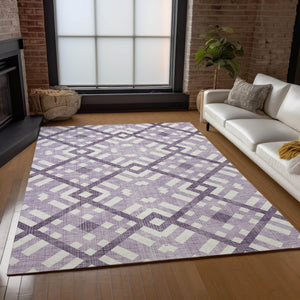 Homeroots 3' Artichoke Green Geometric Washable Area Rug - Perfect For Indoor And Outdoor Spaces, Durable Design 5' X 8' Polyester 578419