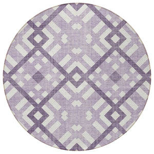 Homeroots 3' Artichoke Green Geometric Washable Area Rug - Perfect For Indoor And Outdoor Spaces, Durable Design 8' Round Polyester 578420