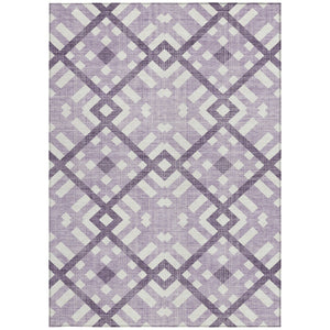 Homeroots 3' Artichoke Green Geometric Washable Area Rug - Perfect For Indoor And Outdoor Spaces, Durable Design 10' X 14' Polyester 578423