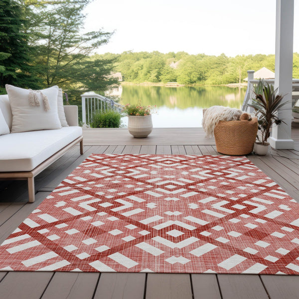 Homeroots 3' Artichoke Green Geometric Washable Area Rug - Perfect For Indoor And Outdoor Spaces, Durable Design 9' X 12' Polyester 578428