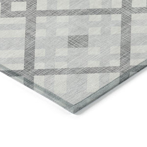 Homeroots 3' Artichoke Green Geometric Washable Area Rug - Perfect For Indoor And Outdoor Spaces, Durable Design 8' X 10' Polyester 578439