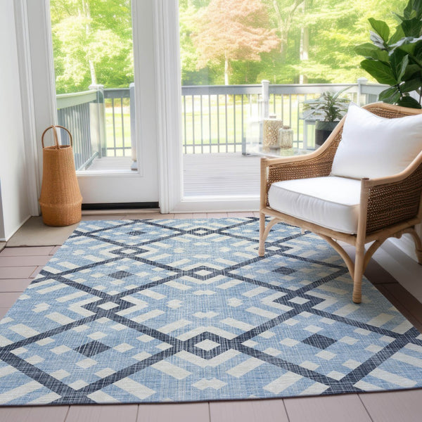 Homeroots 3' Artichoke Green Geometric Washable Area Rug - Perfect For Indoor And Outdoor Spaces, Durable Design 3' X 5' Polyester 578442