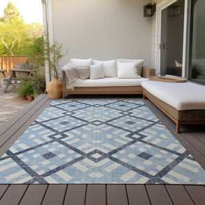 Homeroots 3' Artichoke Green Geometric Washable Area Rug - Perfect For Indoor And Outdoor Spaces, Durable Design 5' X 8' Polyester 578443