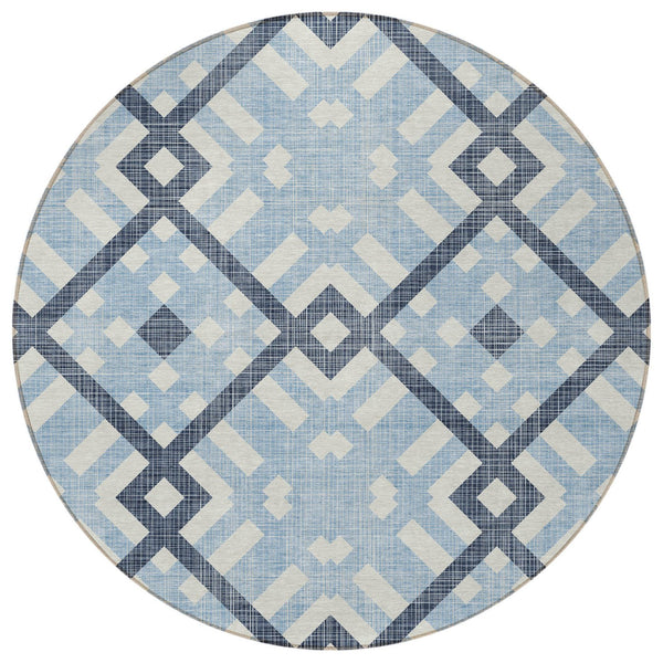 Homeroots 3' Artichoke Green Geometric Washable Area Rug - Perfect For Indoor And Outdoor Spaces, Durable Design 8' Round Polyester 578444