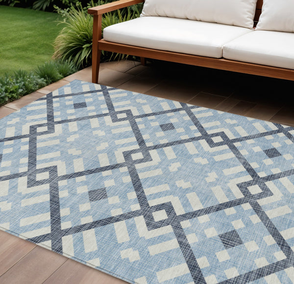 Homeroots 3' Artichoke Green Geometric Washable Area Rug - Perfect For Indoor And Outdoor Spaces, Durable Design 9' X 12' Polyester 578446
