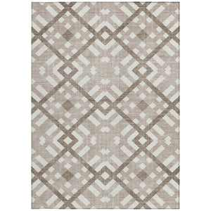 Homeroots 3' Artichoke Green Geometric Washable Area Rug - Perfect For Indoor And Outdoor Spaces, Durable Design 10' X 14' Polyester 578453