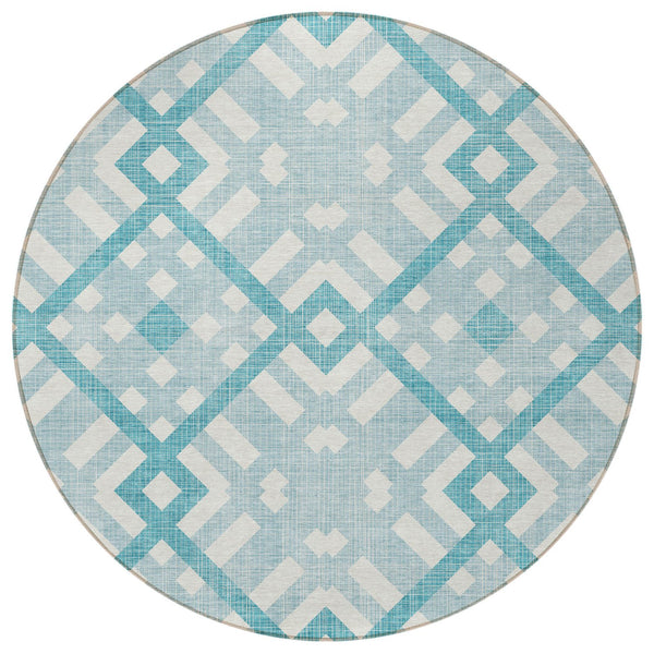 Homeroots 3' Artichoke Green Geometric Washable Area Rug - Perfect For Indoor And Outdoor Spaces, Durable Design 8' Round Polyester 578456