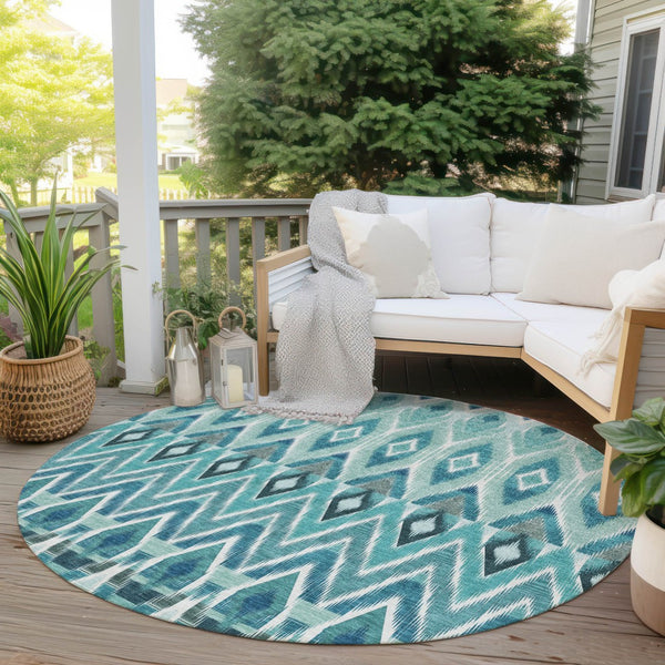 Homeroots 3' Southwestern Washable Indoor Outdoor Area Rug In Brown Beige And Artichoke Green For Versatile Style 8' Round Polyester 578492