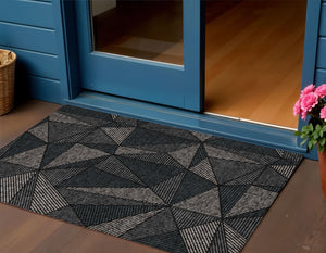 Homeroots 3' Black Charcoal And Gray Geometric Washable Area Rug For Indoor Outdoor Spaces - Durable Design 3' X 5' Polyester 578496