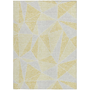 HomeRoots 5' Modern Geometric Area Rug in Gold, Gray, and Wheat - Washable, Durable for Indoor & Outdoor Use 5' X 8' 578515