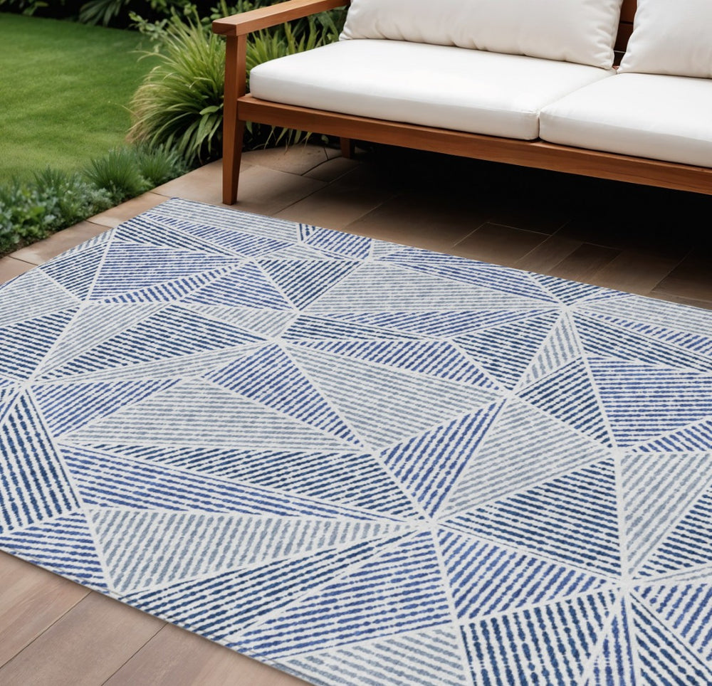 HomeRoots 9' Stylish Navy and Denim Blue Geometric Washable Area Rug for Indoor and Outdoor Spaces, Durable Design 9' X 12' 578536