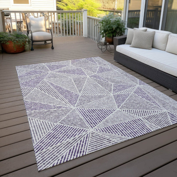 HomeRoots 5' Modern Purple Lilac and Silver Geometric Washable Rug for Stylish Indoor and Outdoor Spaces 5' X 8' 578551