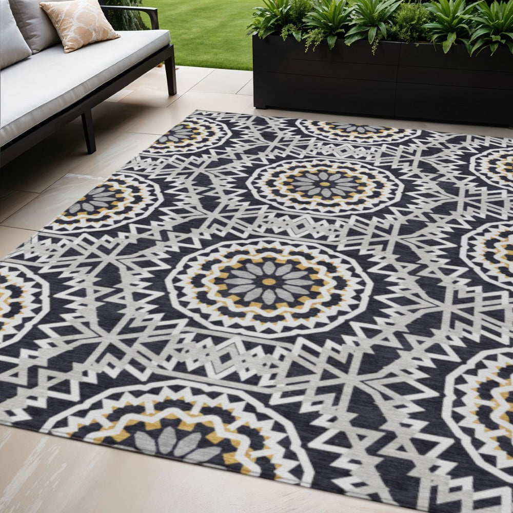 HomeRoots 5' Elegant Black and Gray Floral Medallion Indoor-Outdoor Rug - Washable, Durable, Versatile Design 5' X 8' 578581
