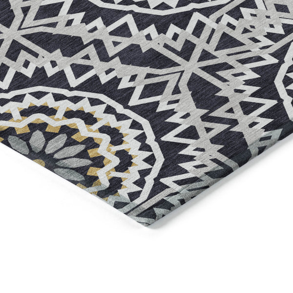 Homeroots 3' Floral Medallion Area Rug - Artichoke Green & Tan, Washable For Indoor & Outdoor Use, Durable Design 9' X 12' Polyester 578584