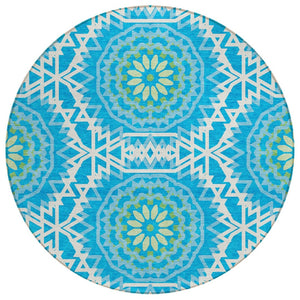HomeRoots 5' Floral Medallion Washable Area Rug in Ivory and Sky Blue for Indoor and Outdoor Style 8' Round 578588