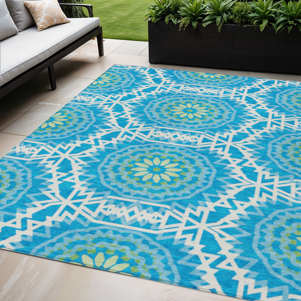 Homeroots 3' Floral Medallion Area Rug - Artichoke Green & Tan, Washable For Indoor & Outdoor Use, Durable Design 9' X 12' Polyester 578590