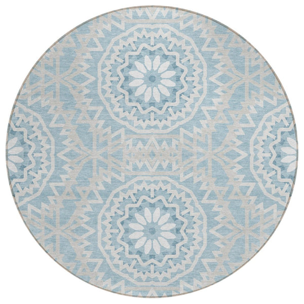 HomeRoots 5' Denim Blue & Ivory Floral Medallion Area Rug - Stylish, Durable, Washable for Indoor & Outdoor Use 8' Round 578606