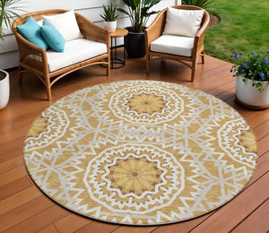 Homeroots 3' Floral Medallion Area Rug - Artichoke Green & Tan, Washable For Indoor & Outdoor Use, Durable Design 8' Round Polyester 578612
