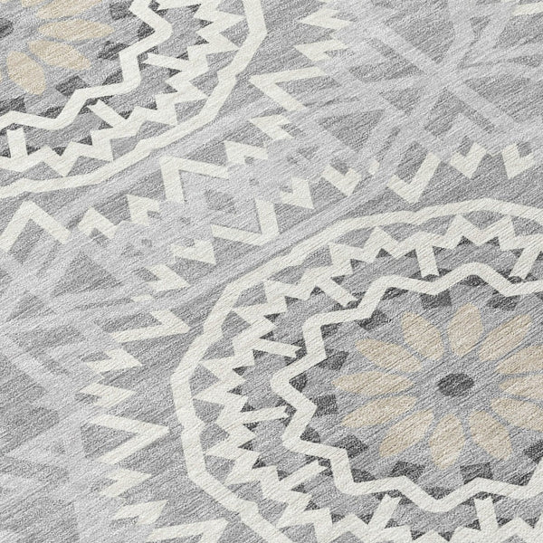 HomeRoots 5' Gray Silver and Ivory Floral Medallion Area Rug - Stylish Indoor Outdoor Design for Easy Care 5' X 8' 578617