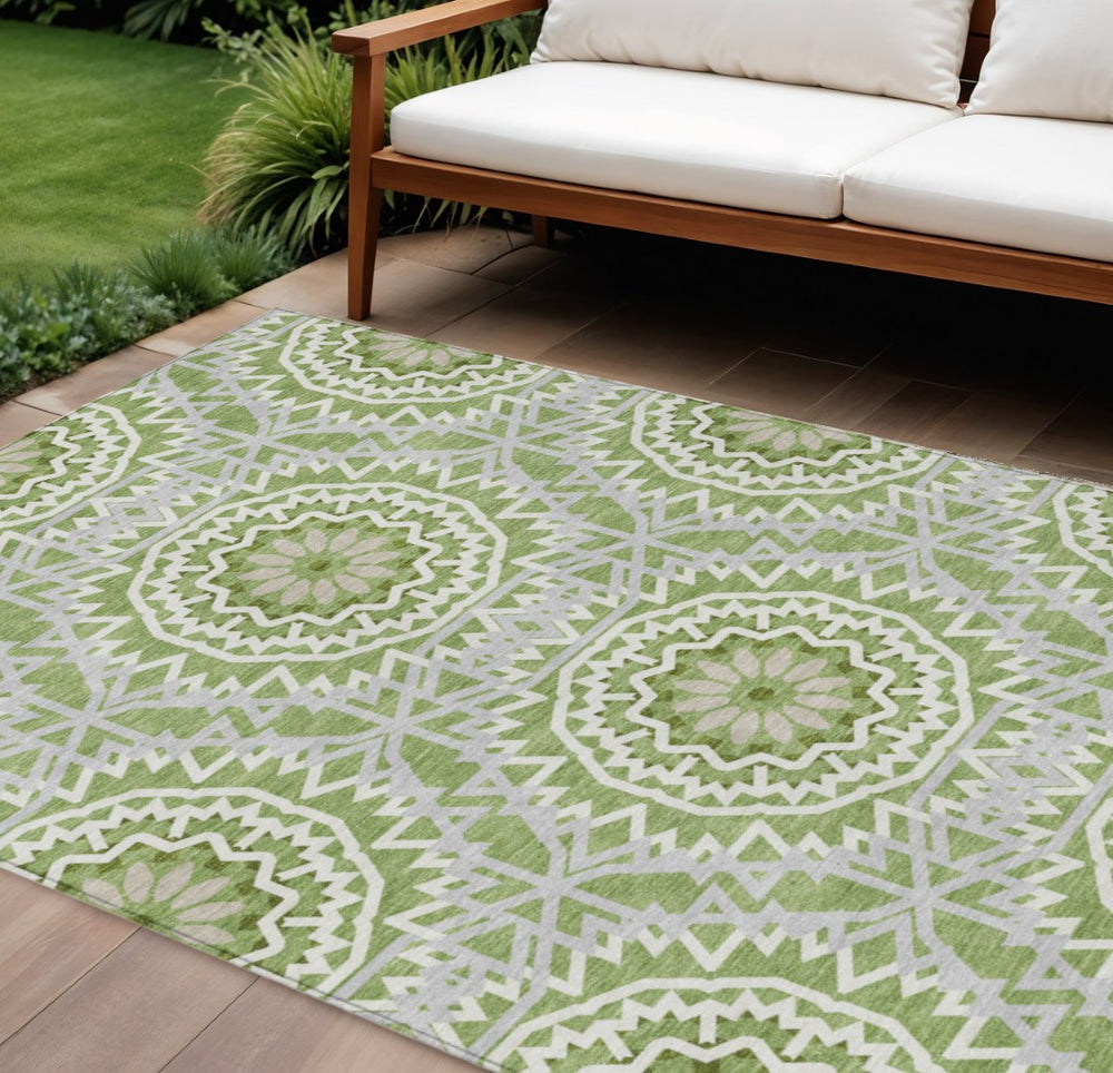 HomeRoots 9' Olive Green Floral Medallion Area Rug – Stylish, Washable & Durable for Indoors or Outdoors 9' X 12' 578626