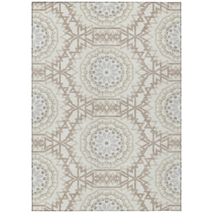 HomeRoots 5' Elegant Ivory Beige Silver Floral Medallion Area Rug - Washable for Indoor & Outdoor Use 8' X 10' 578631