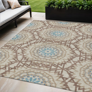 Homeroots 3' Floral Medallion Area Rug - Artichoke Green & Tan, Washable For Indoor & Outdoor Use, Durable Design 5' X 8' Polyester 578635