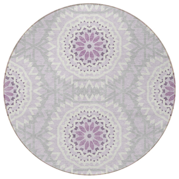 Homeroots 3' Floral Medallion Area Rug - Artichoke Green & Tan, Washable For Indoor & Outdoor Use, Durable Design 8' Round Polyester 578642