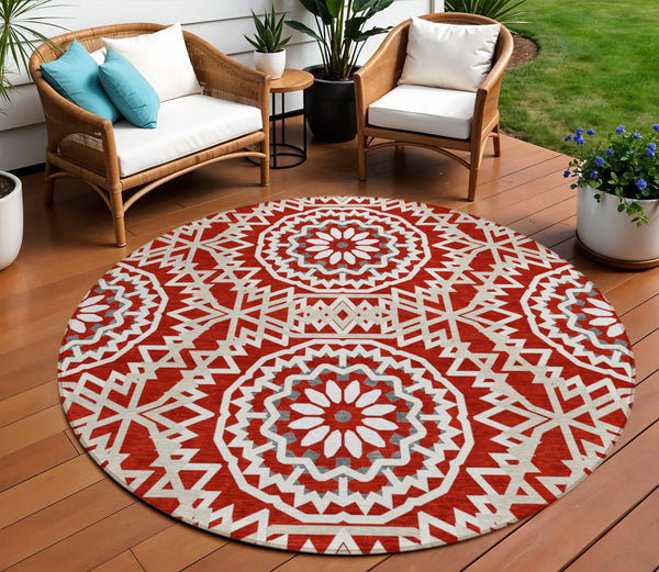 Homeroots 3' Floral Medallion Area Rug - Artichoke Green & Tan, Washable For Indoor & Outdoor Use, Durable Design 8' Round Polyester 578672