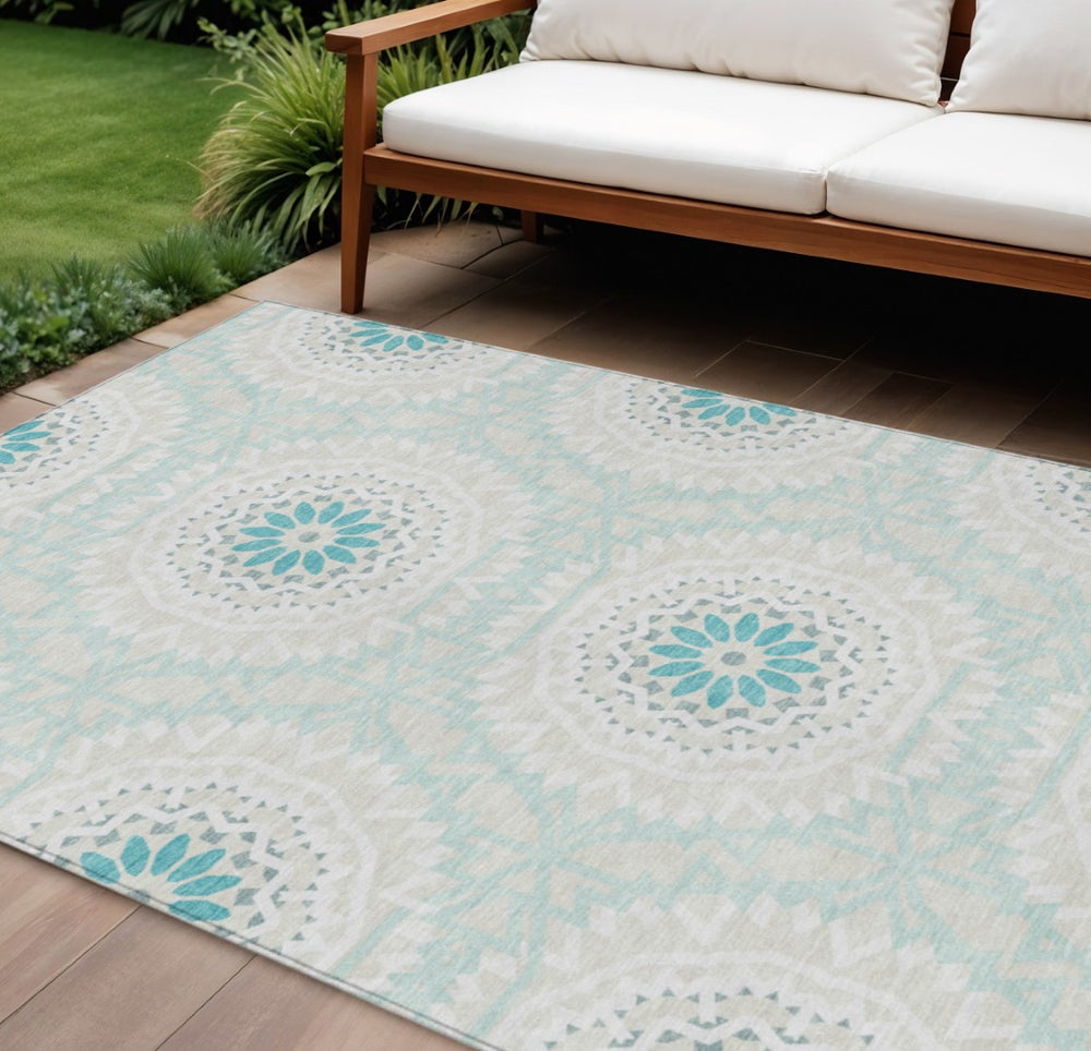 HomeRoots 9' Floral Medallion Area Rug in Teal Blue, Beige & Ivory – Durable, Washable, Indoor/Outdoor Style 9' X 12' 578692