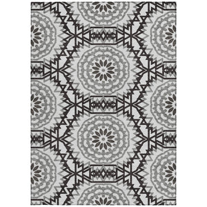 Homeroots 3' Floral Medallion Area Rug - Artichoke Green & Tan, Washable For Indoor & Outdoor Use, Durable Design 3' X 5' Polyester 578694