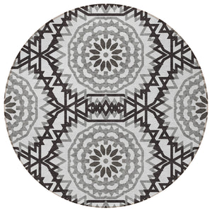 Homeroots 3' Floral Medallion Area Rug - Artichoke Green & Tan, Washable For Indoor & Outdoor Use, Durable Design 8' Round Polyester 578696