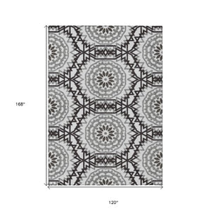 Homeroots 3' Floral Medallion Area Rug - Artichoke Green & Tan, Washable For Indoor & Outdoor Use, Durable Design 10' X 14' Polyester 578699