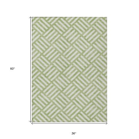 Homeroots 3' Artichoke Green Geometric Washable Area Rug - Stylish Indoor/Outdoor Design For Any Space 3' X 5' Polyester 578700