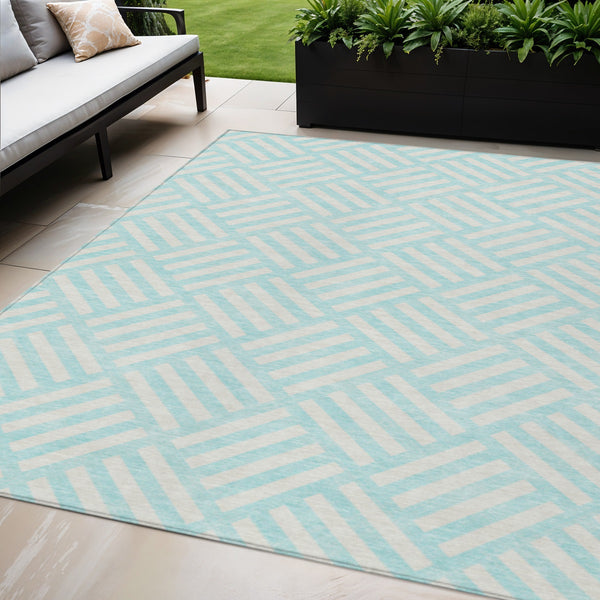 Homeroots 3' Artichoke Green Geometric Washable Area Rug - Stylish Indoor/Outdoor Design For Any Space 5' X 8' Polyester 578707