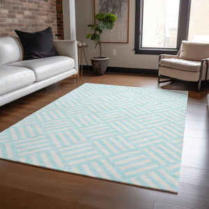 Homeroots 3' Artichoke Green Geometric Washable Area Rug - Stylish Indoor/Outdoor Design For Any Space 9' X 12' Polyester 578710